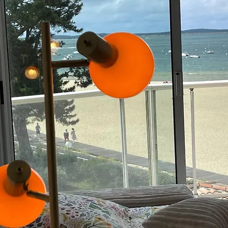 아파트 Premiere Ligne - Vue Exceptionnelle - Acces Direct - Grand Balcon - Parking Privatif Clos - A Pieds *