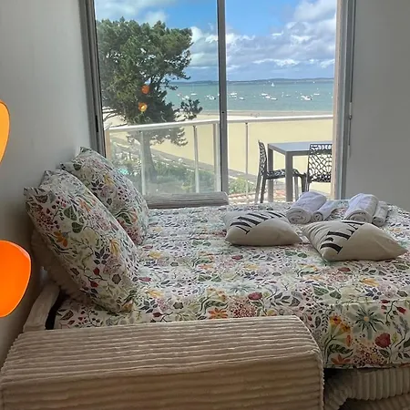 아파트 Premiere Ligne - Vue Exceptionnelle - Acces Direct - Grand Balcon - Parking Privatif Clos - A Pieds *