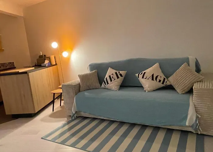 Premiere Ligne - Vue Exceptionnelle - Acces Direct - Grand Balcon - Parking Privatif Clos - A Pieds Appartement